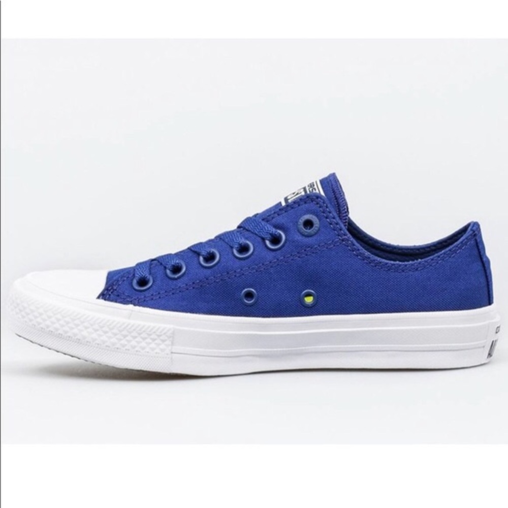Converse Chuck Taylor || low-top w/ Nike Lunarlon